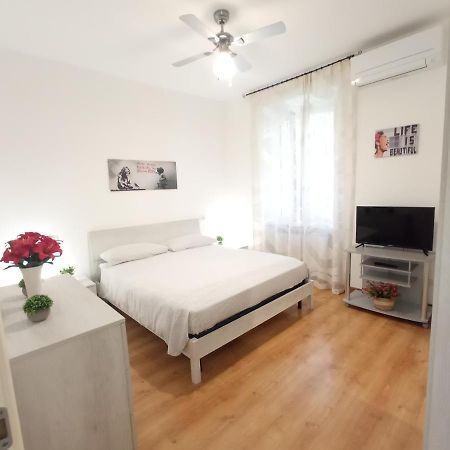 Dietro Piazza Ascoli Piceno Exteriör bild